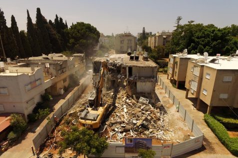 הריסת הבניין במזאה 8 הרצליה של חברת מטרופוליס // יחצ