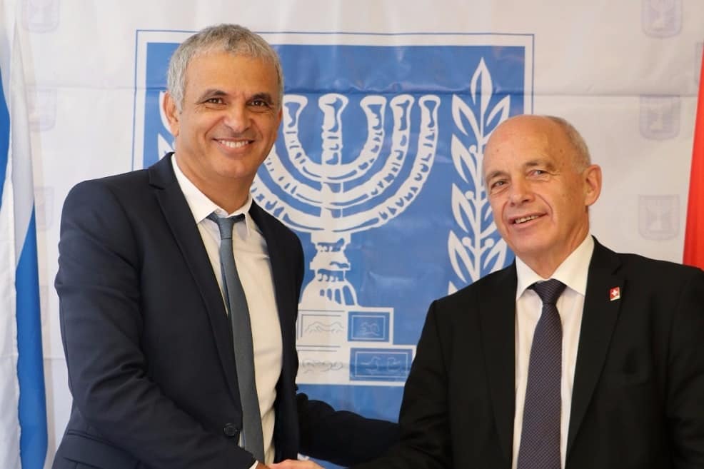 שר האוצר כחלון ושר האוצר השוויצרי // באדיבות דוברות האוצר
