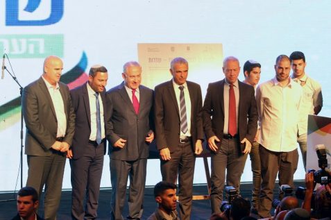 הסכם הגג בשדרות // צילום: ששון תירם