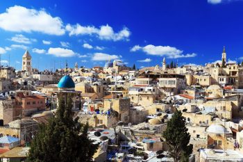 נדחה ערר נגד פרויקט תמ"א 38 באגן העיר עתיקה בירושלים // depositphotos