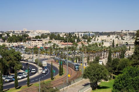 הרכבת הקלה בירושלים // depositphotos