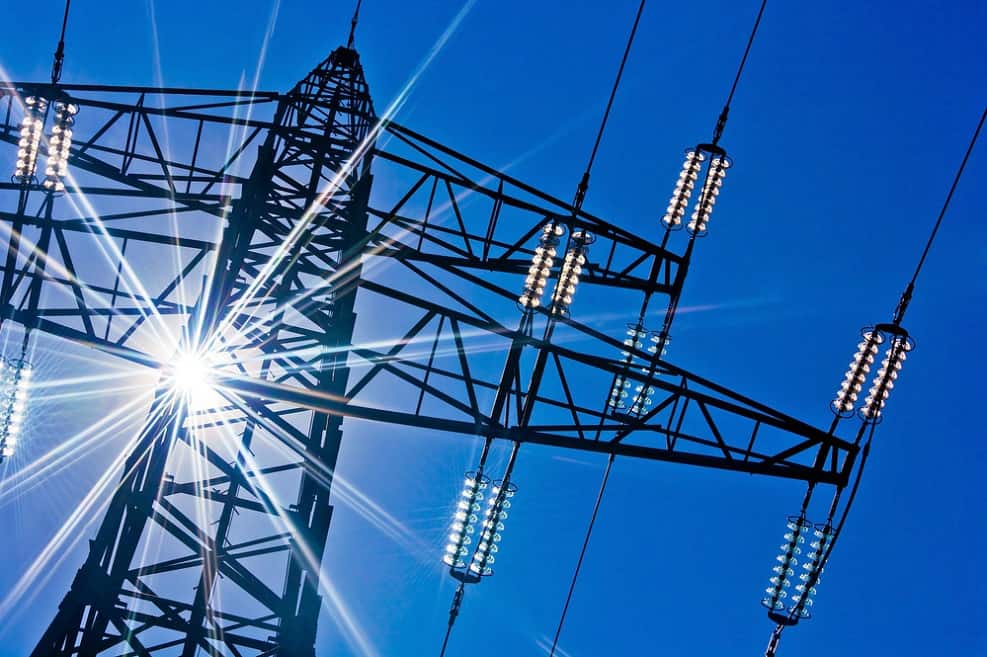 חברות יזמיות ישלמו לחברת חשמל בשל פגיעה בתשתיות // depositphotos