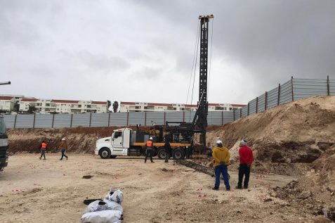 עבודות החפירה והדיפון בפרויקט הראשון בשכונת הדרים // יחצ