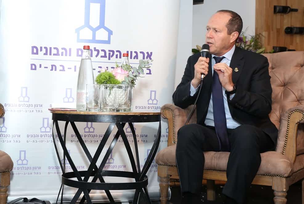 ניר ברקת בכנס ארגון הקבלנים והבונים תל אביב יפו בת ים // צילום: עופר עמרם