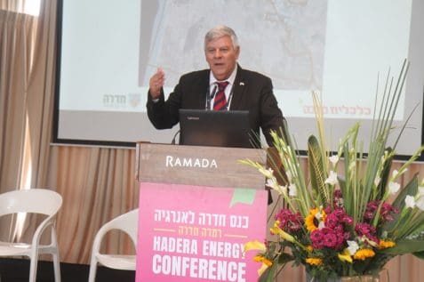 ראש עיריית חדרה צביקה גנדלמן // צילום שלומי גבאי