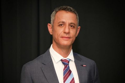 אייל בהרי // מאיר דקל