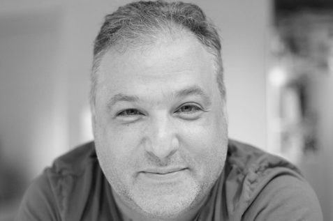 אדריכל רוני תימור // צילום: אודליה תימור