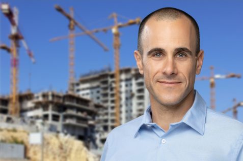 צחי סופרין // צילום: נווה אביאני | Depositphotos