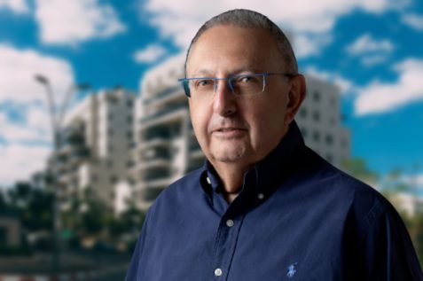 ישראל אברמוב // צילום: יחיאל ינאי | Depositphotos