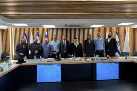 מתוך המפגש עם שר הבינוי והשיכון יצחק גולדקנופף // צילום: דוברות שר הבינוי והשיכון