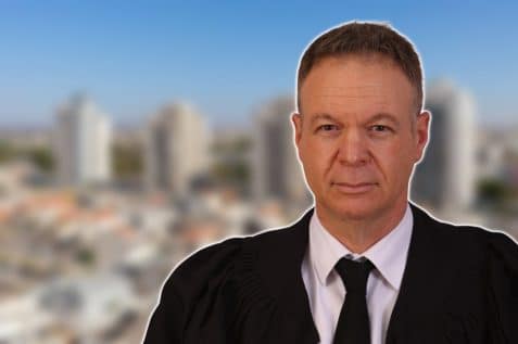 השופט אורן שוורץ // צילום: הרשות השופטת | Depositphotos