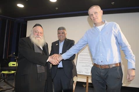 מימין לשמאל: ינקי קוינט,איציק דנינו, יצחק גולדקנופף // צילום: דוברות רמ"י