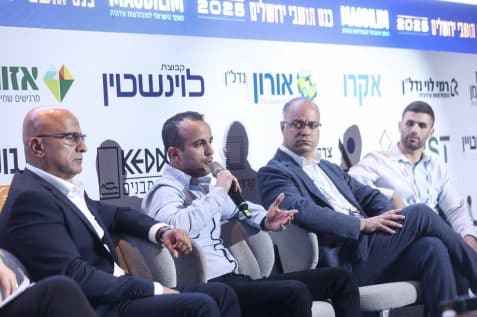 פאנל: הכוח בידיים של הדיירים // צילום: דרור סיתהכל