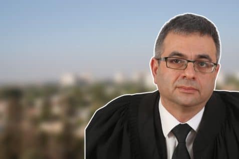 ארנון דראל // צילום: הרשות השופטת | Depositphotos