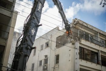 פרויקט הריסה רחוב חדרה ת"א // צילום: neo media