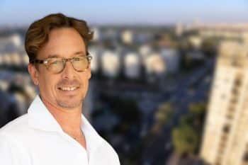 עדי בורקין // צילום: נועה זני | Depositphotos