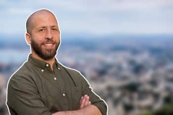 אדריכל עומר חתן // צילום: אלון כהן רז
