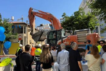 טקס הריסה בגבעתיים // צילום: חברת מותג עירוני