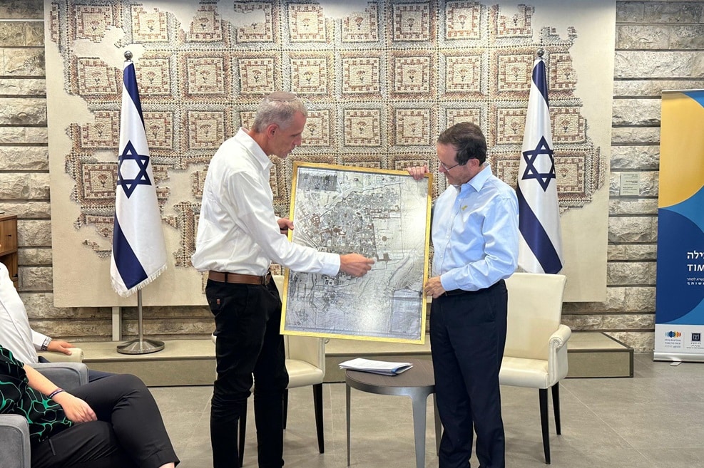 מימין: נשיא המדינה יצחק הרצוג וינקי קוינט // צילום: בית הנשיא