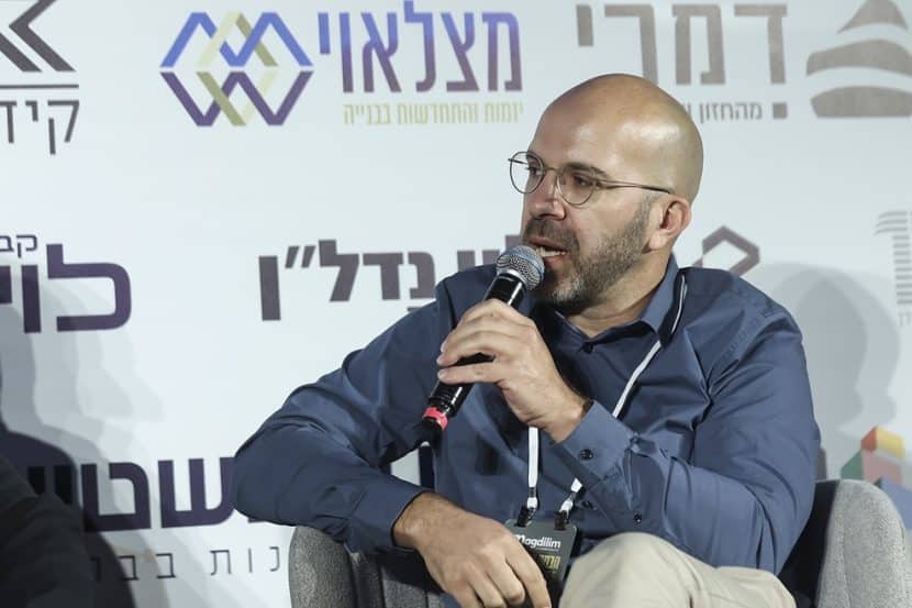 רון רקח // צילום: דרור סיתהכל