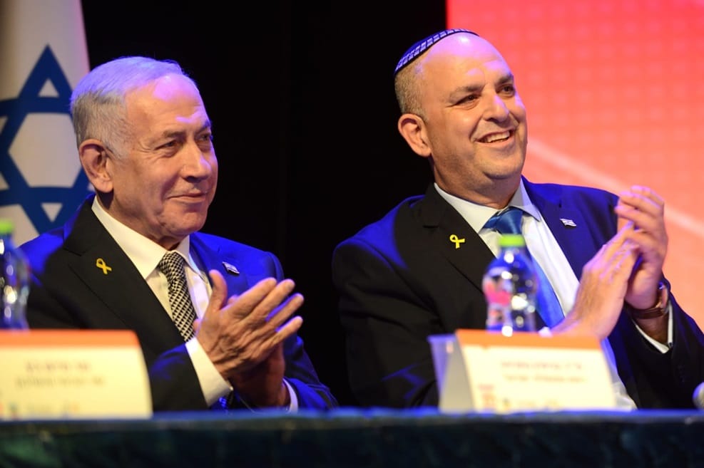 מימין: עו"ד יאיר רביבו ובנימין נתניהו // צילום: מוקי שוורץ