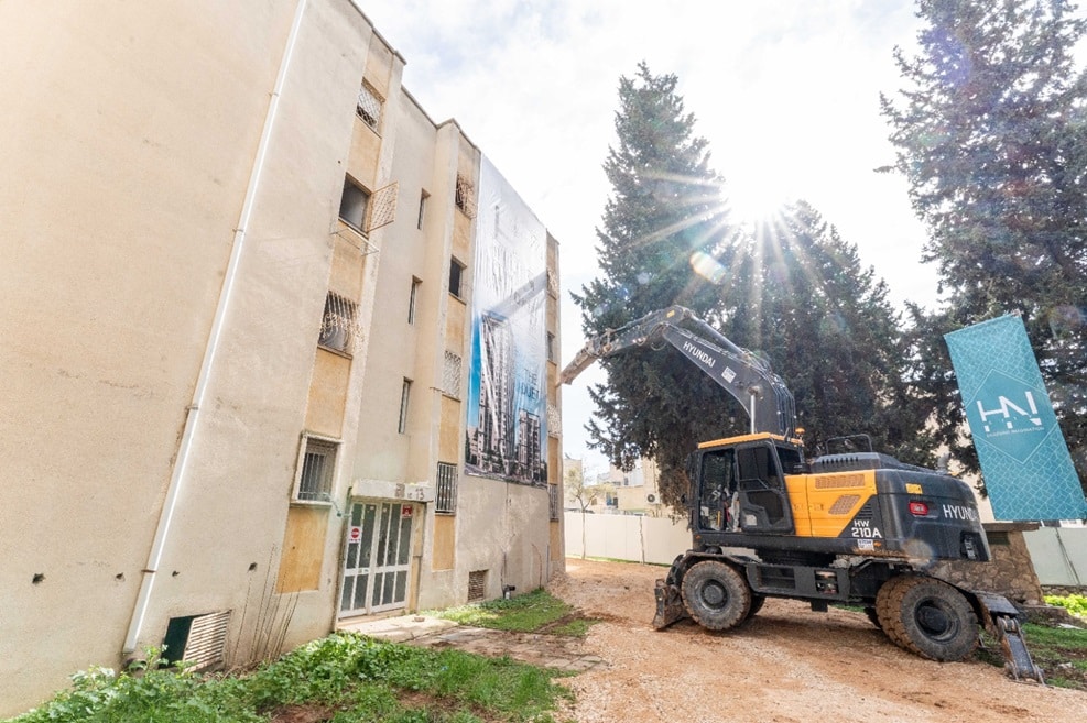 הורסים את מתחם ברל לוקר 13 ירושלים // צילום: ינאי אלפסי