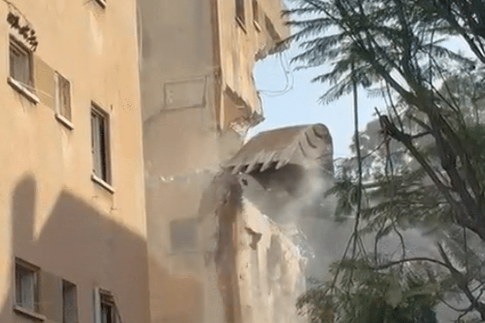 אירוע הריסה ליבורנו בת ים // צילום: קבוצת מזרחי