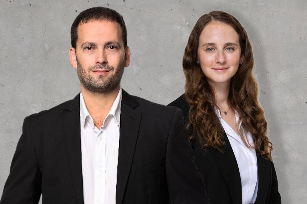 מימין: עו"ד הגר קליין פלג ועו"ד אמיר דרמר // צילום: אייל טואג