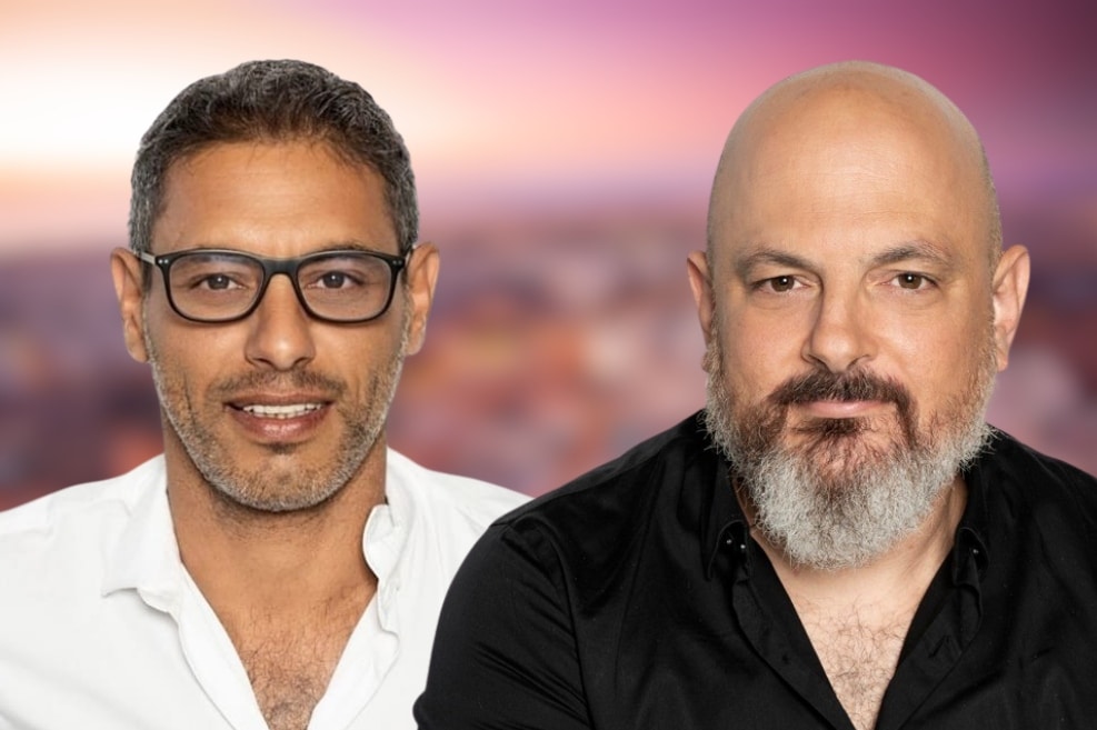 מימין: מהנדס יאיר מרק וסחף כהן // צילום: עידו לביא | Depositphotos