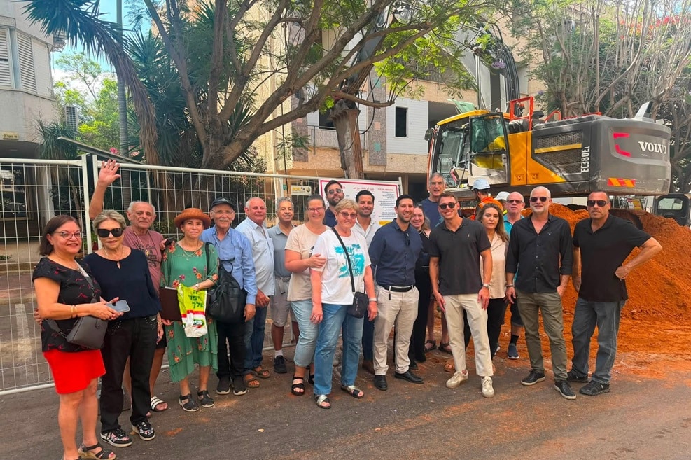 אירוע הריסה לוי אשכול 21 רעננה // צילום: יח"צ קידר