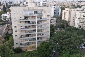 אילוסטרציה. מרפסות מדלגות // צילום: מגדילים