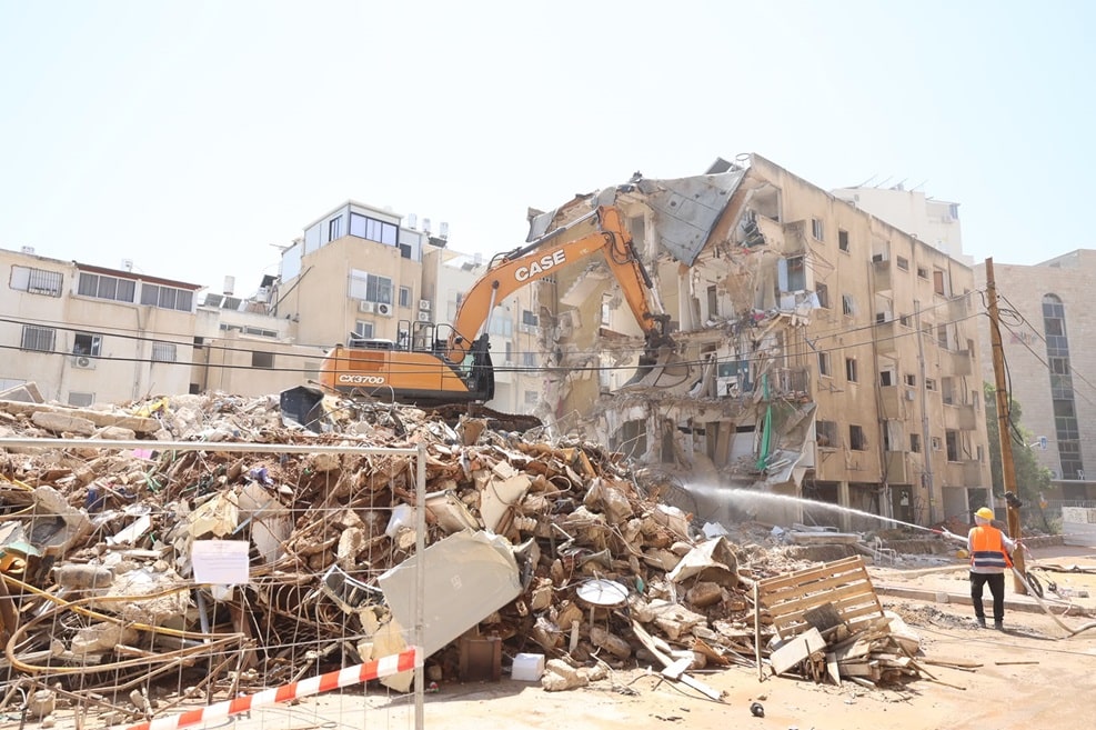 אירוע ההריסה של המבנה // צילום: שלמי כהן
